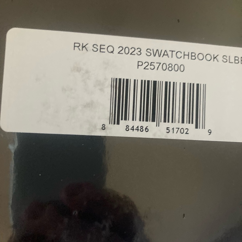 Redken Shades EQ Pink and Black Haircolor Set swatch book - Picture 14 of 16